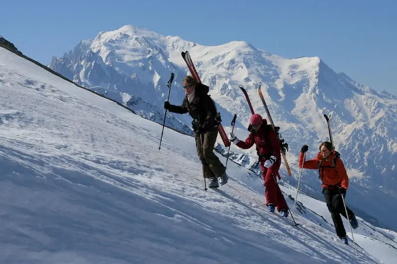 Thị trấn Chamonix, Ph&aacute;p xinh đẹp dưới ch&acirc;n d&atilde;y Alps 3
