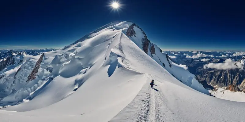 Thị trấn Chamonix, Ph&aacute;p xinh đẹp dưới ch&acirc;n d&atilde;y Alps 5