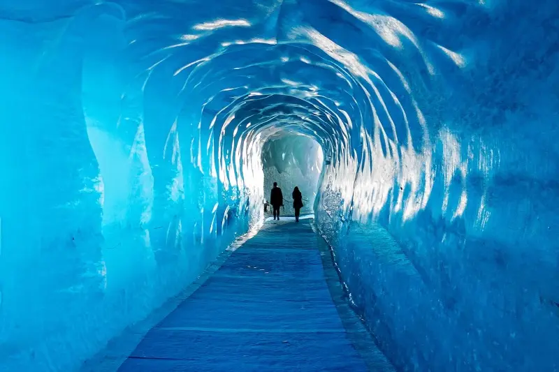 Thị trấn Chamonix, Ph&aacute;p xinh đẹp dưới ch&acirc;n d&atilde;y Alps 7