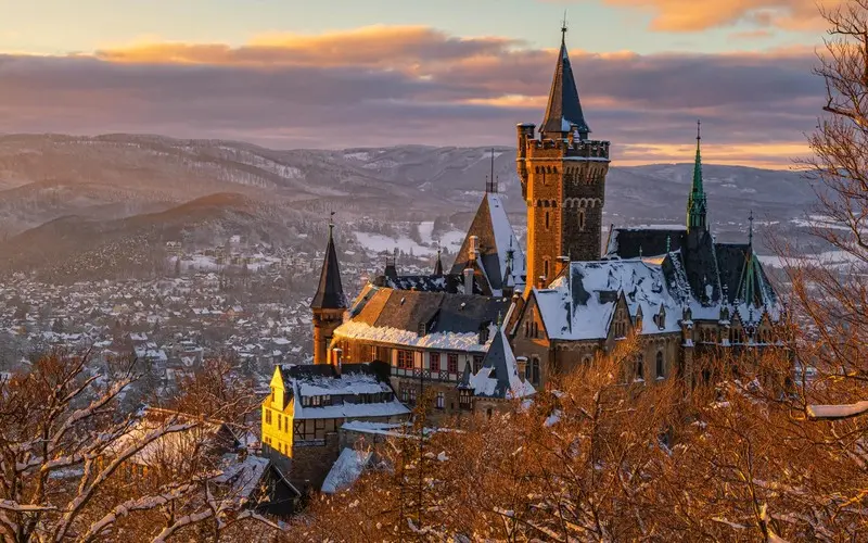Thị trấn Wernigerode đầy m&agrave;u sắc của d&atilde;y n&uacute;i Harz nước Đức 3
