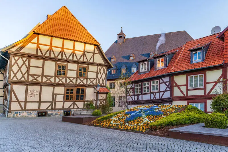 Thị trấn Wernigerode đầy m&agrave;u sắc của d&atilde;y n&uacute;i Harz nước Đức 12