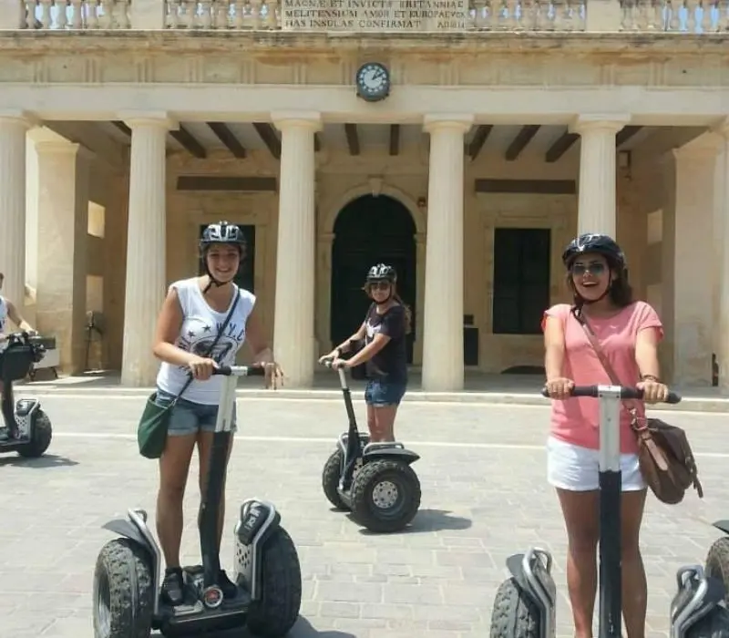 Valletta, h&agrave;nh tr&igrave;nh kh&aacute;m ph&aacute; th&agrave;nh phố nhỏ nhất ch&acirc;u &Acirc;u 9
