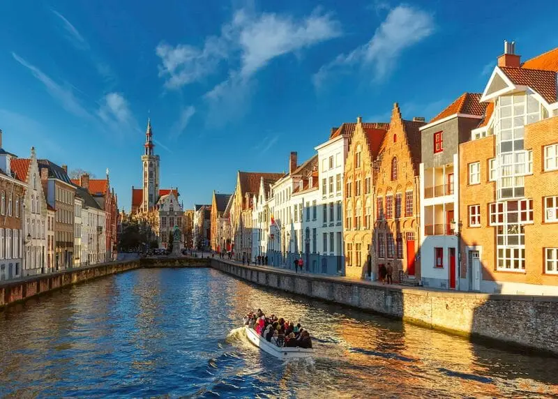 Vẻ đẹp điện ảnh của Th&agrave;nh phố Bruges lộng lẫy nhất nước Bỉ 7