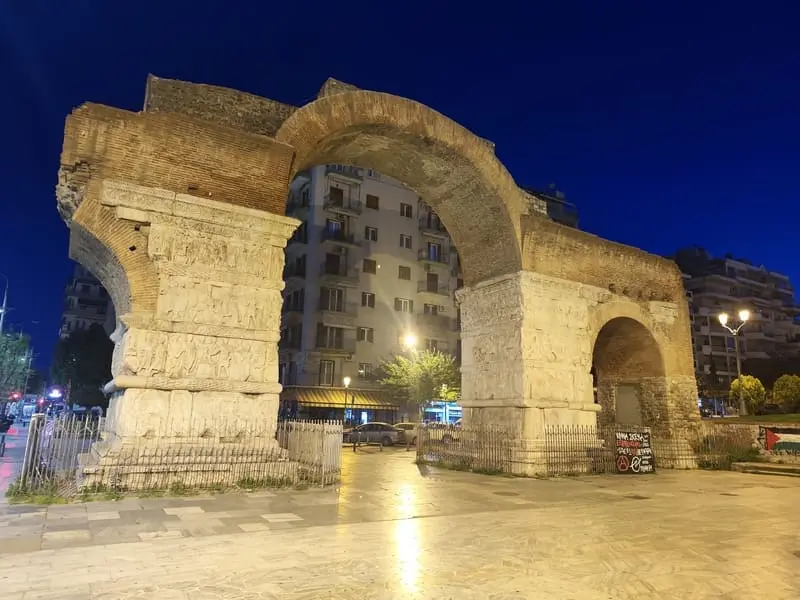Về Hy Lạp kh&aacute;m ph&aacute; một Thessaloniki rực rỡ văn h&oacute;a 5