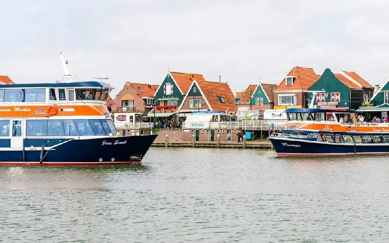 Volendam: Thị trấn ven biển cổ k&iacute;nh v&agrave; quyến rũ của H&agrave; Lan 8