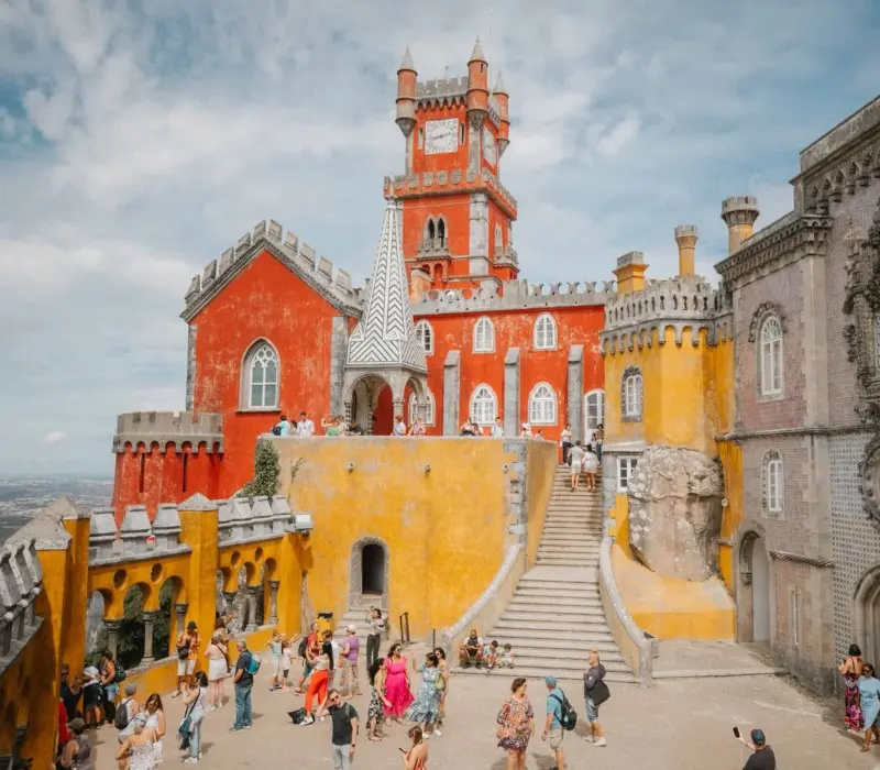 Đi tìm thị trấn kiến trúc Sintra nơi bờ biển Bồ Đào Nha
