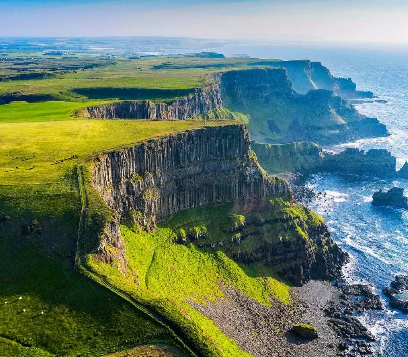 Du lịch Bắc Ireland: Cẩm nang khám phá vùng đất cổ tích đầy ấn tượng