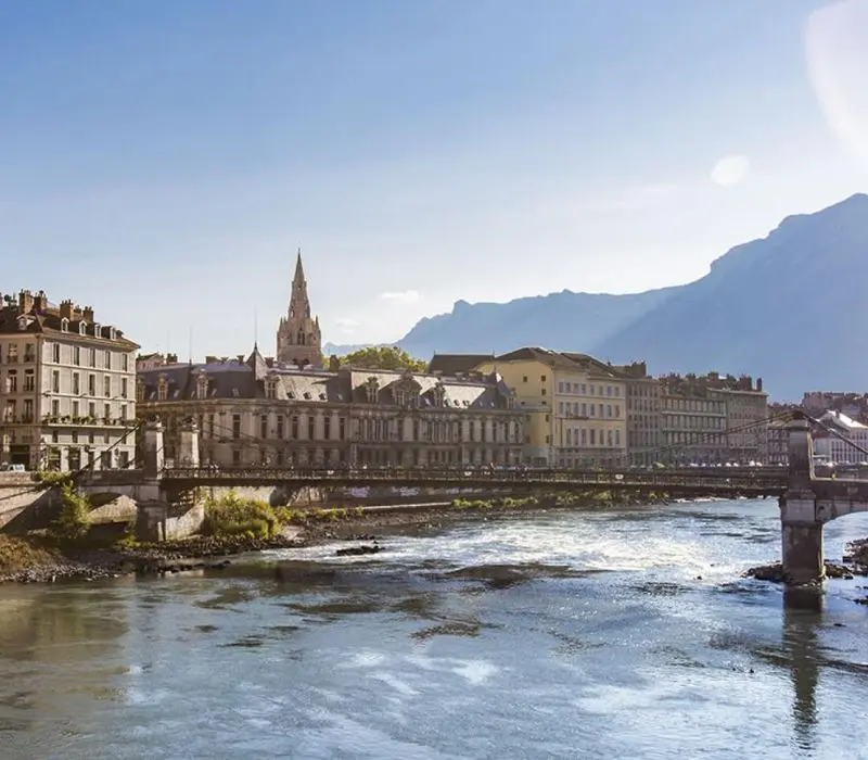 Grenoble: Miền đất hứa xinh đẹp của vùng Alps nước Pháp