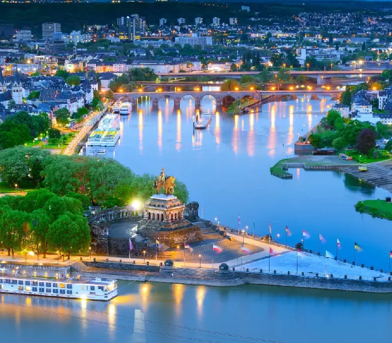 Hành trình khám phá Koblenz tuyệt sắc giữa bầu trời châu Âu