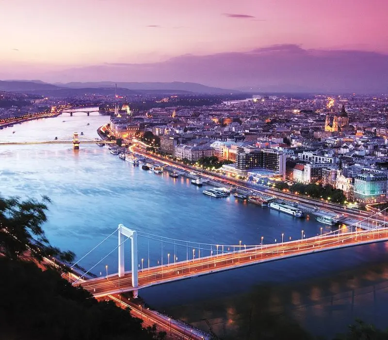 Khám phá sông Danube đoạn chảy qua Hungary thú vị và độc đáo
