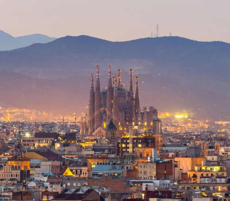 Khám phá thành phố Barcelona quyến rũ bậc nhất Tây Ban Nha