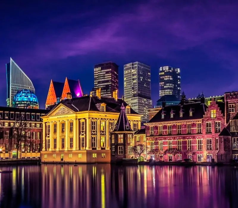 Vi vu Den Haag Hà Lan khám phá những cung điện nguy nga, tráng lệ