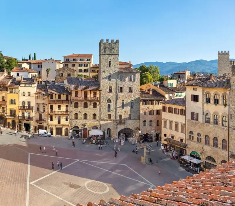 Vùng đất kiến trúc Arezzo, miền di sản cổ kính