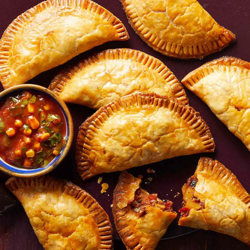 M&ecirc; mẩn trước m&oacute;n b&aacute;nh Empanadas đặc sắc của người Mexico 3