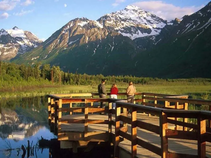 Anchorage, gh&eacute; thăm th&agrave;nh phố th&uacute; vị bật nhất Alaska 14