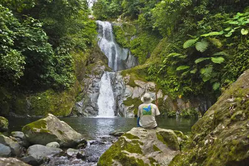 Chi&ecirc;m ngưỡng Honduras vi&ecirc;n ngọc b&iacute;ch th&ocirc; của Trung Mỹ 17