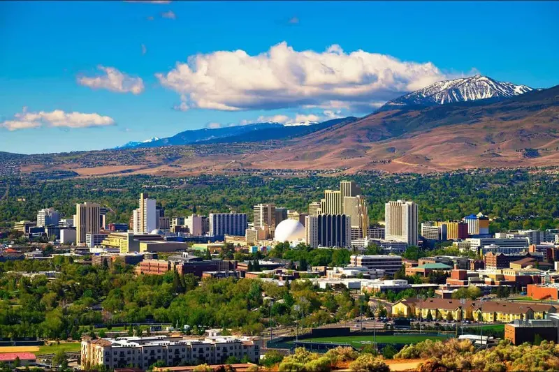Chinh phục Nevada miền T&acirc;y hoang d&atilde; sống động của nước Mỹ 2
