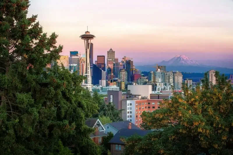 C&oacute; một Seattle thơ mộng b&ecirc;n bờ Đ&ocirc;ng nước Mỹ 2
