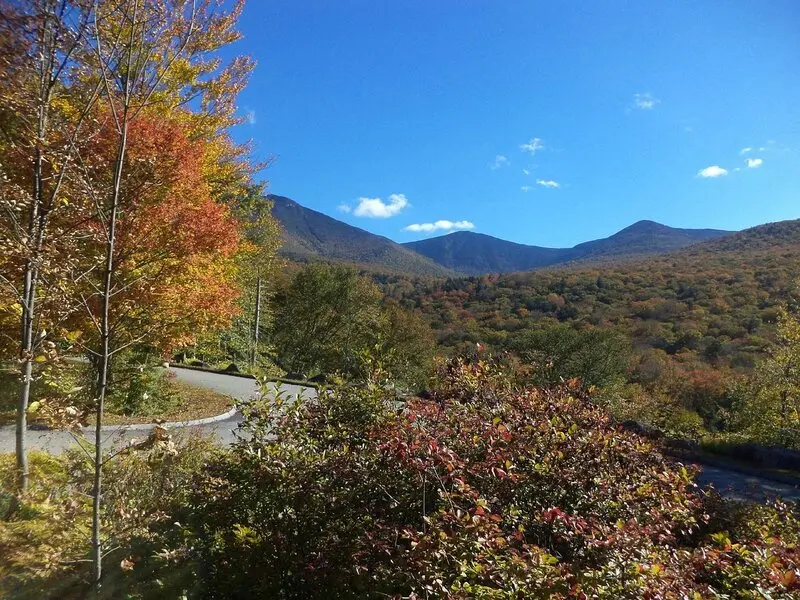 Đến New Hampshire chi&ecirc;m ngưỡng thi&ecirc;n đường như tranh vẽ 4
