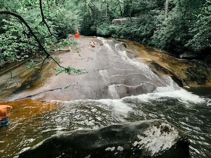 Du lịch Asheville: Thị trấn miền n&uacute;i cổ k&iacute;nh ở Bắc Carolina, Mỹ 11