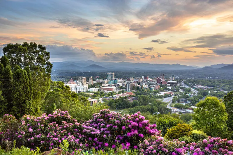 Du lịch Asheville: Thị trấn miền n&uacute;i cổ k&iacute;nh ở Bắc Carolina, Mỹ 2