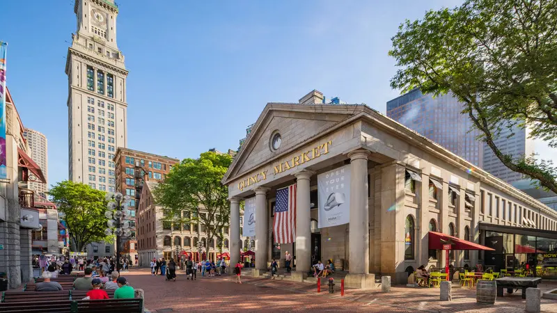 Du lịch Boston: C&aacute;i n&ocirc;i của c&aacute;ch mạng Mỹ v&agrave; những t&ograve;a nh&agrave; gạch đỏ 13