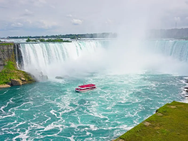 Du lịch Canada, bỏ t&uacute;i cẩm nang kh&aacute;m ph&aacute; xứ sở l&aacute; phong 7