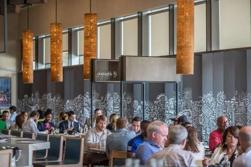 Du lịch Houston, kh&aacute;m ph&aacute; th&agrave;nh phố của kh&ocirc;ng gian tại miền Nam Hoa Kỳ 12
