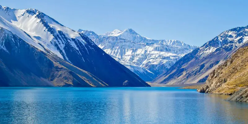 Du ngoạn Santiago Chile sầm uất với nhịp sống s&ocirc;i động 4