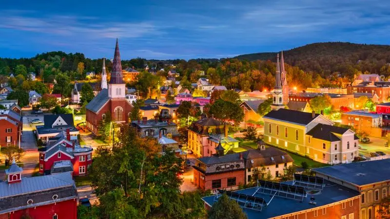 Kh&aacute;m ph&aacute; tiểu bang Vermont y&ecirc;n b&igrave;nh, thơ mộng của Mỹ 5