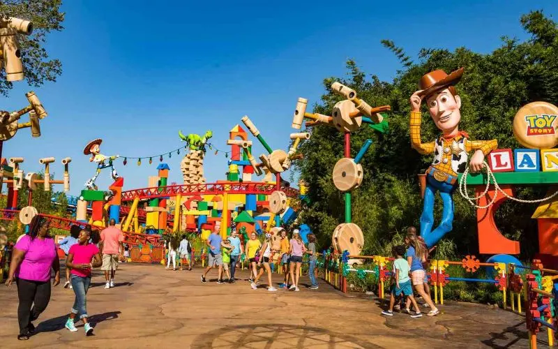 Kinh nghiệm kh&aacute;m ph&aacute; Walt Disney World từ A đến Z 8