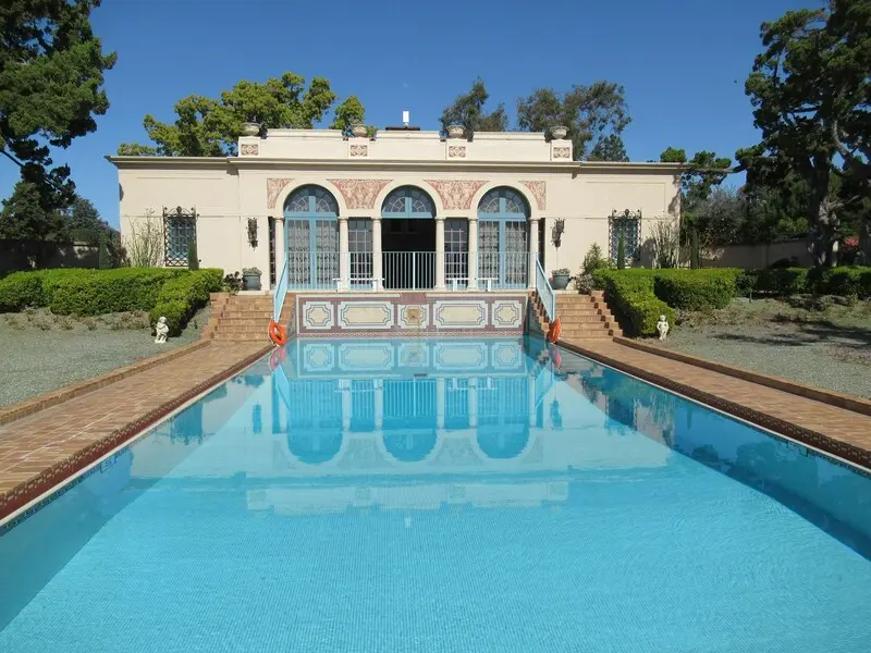 Lạc v&agrave;o thi&ecirc;n đường Beverly Hills, thủ phủ của sự xa hoa 7