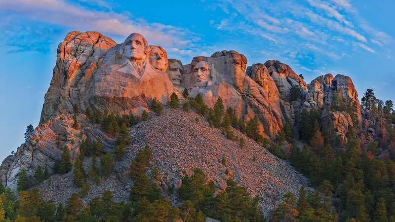 Núi Rushmore: Công trình điêu khắc chân dung 4 tổng thống vĩ đại của Mỹ 5