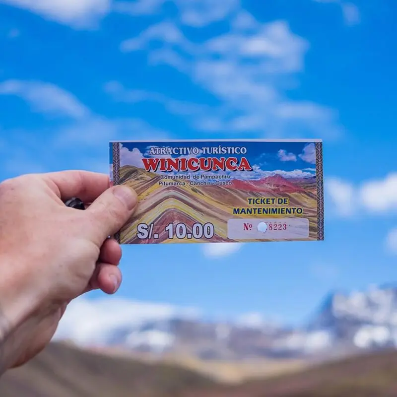 N&uacute;i Vinicunca kỳ quan địa chất bảy m&agrave;u ở Peru 4