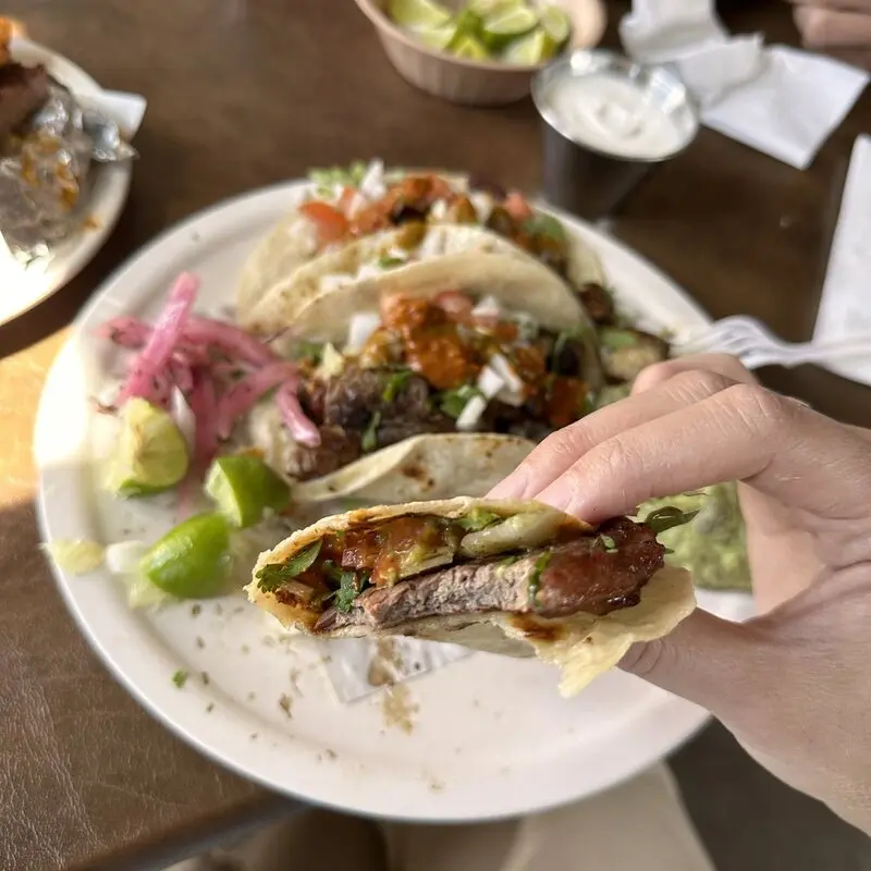 Tijuana Mexico v&ugrave;ng bi&ecirc;n giới sầm uất nhất thế giới 9