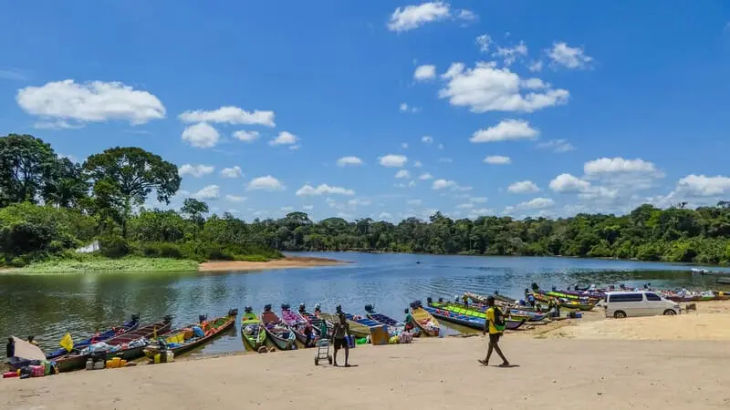 T&igrave;m về vi&ecirc;n ngọc Suriname, huyền thoại sắc tộc nơi bờ biển Nam Mỹ 8