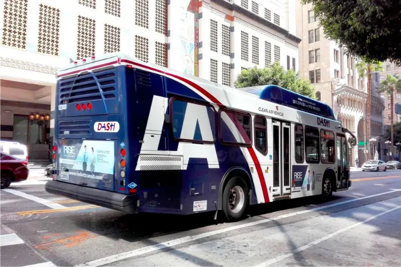 Từng bước kh&aacute;m ph&aacute; Los Angeles kinh đ&ocirc; điện ảnh thế giới 3