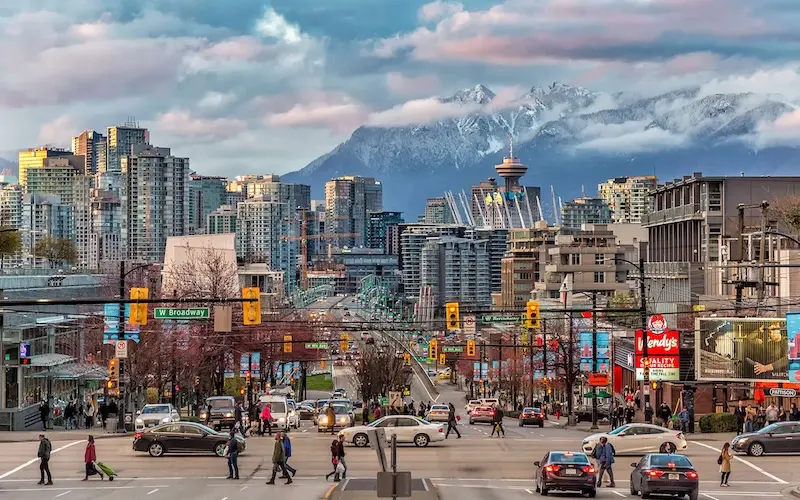 Vancouver, th&agrave;nh phố cảng căng tr&agrave;n nhựa sống ở T&acirc;y Canada 3