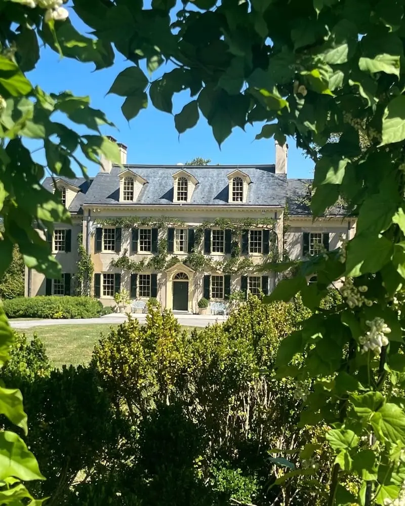 V&eacute;n m&agrave;n du lịch Delaware, thi&ecirc;n đường mua sắm miễn thuế xứ cờ hoa 9