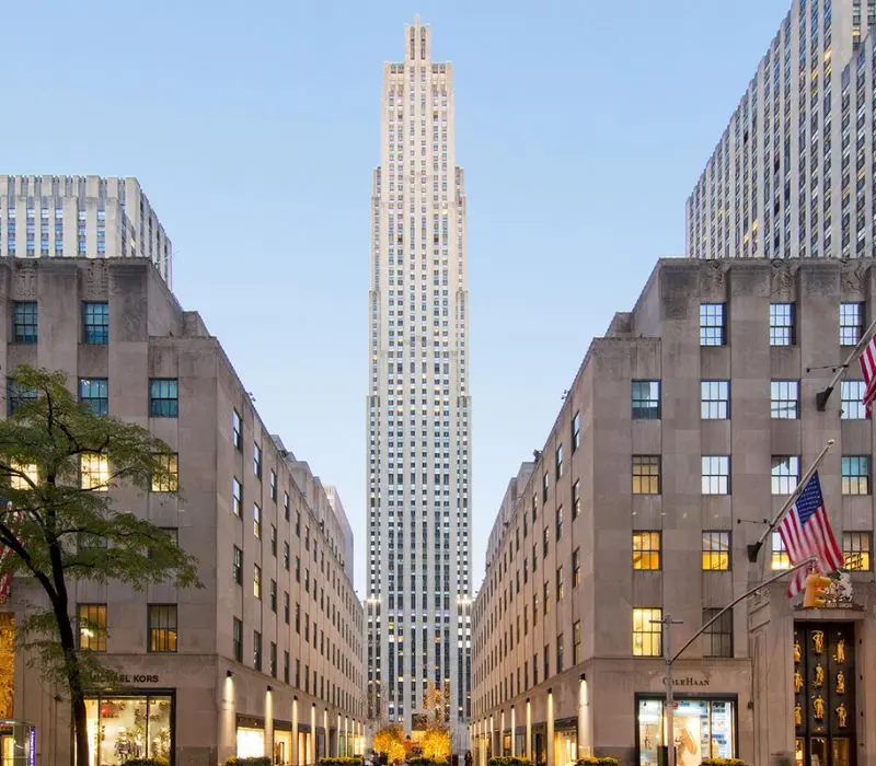 Lạc lối ở Rockefeller Center: Ốc đảo văn hóa giữa lòng New York