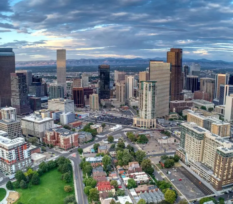 Thành phố Denver nhộn nhịp của tiểu bang Colorado