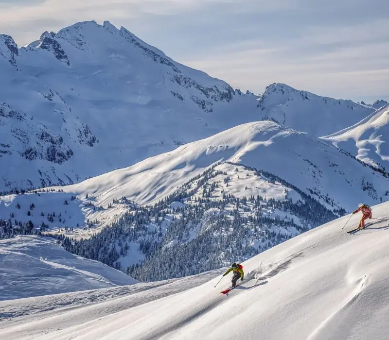 Thị trấn Whistler Canada: Thiên đường mùa đông và hơn thế nữa
