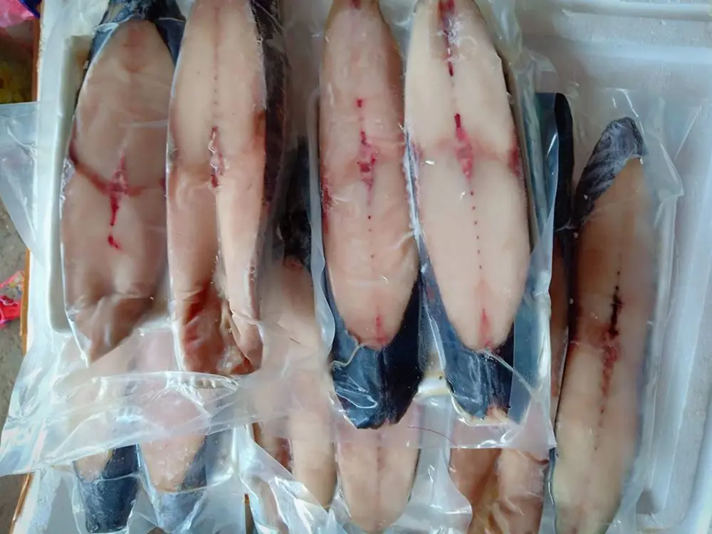 Ng&acirc;y ngất với đặc sản C&aacute; thu một nắng C&ocirc;n Đảo 8