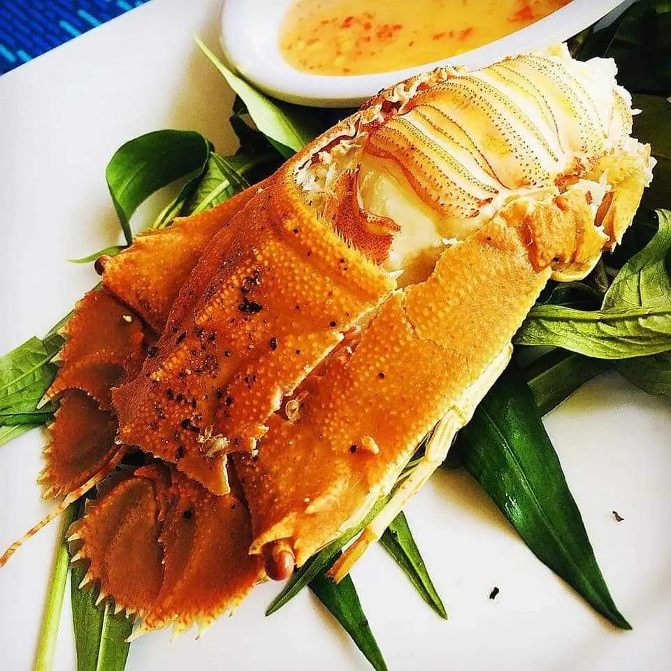 T&ocirc;m mũ ni C&ocirc;n Đảo với hương vị thơm ngon, ai từng ăn l&agrave; nhớ ho&agrave;i 5
