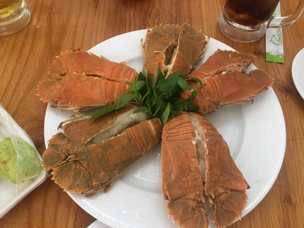 T&ocirc;m mũ ni C&ocirc;n Đảo với hương vị thơm ngon, ai từng ăn l&agrave; nhớ ho&agrave;i 3