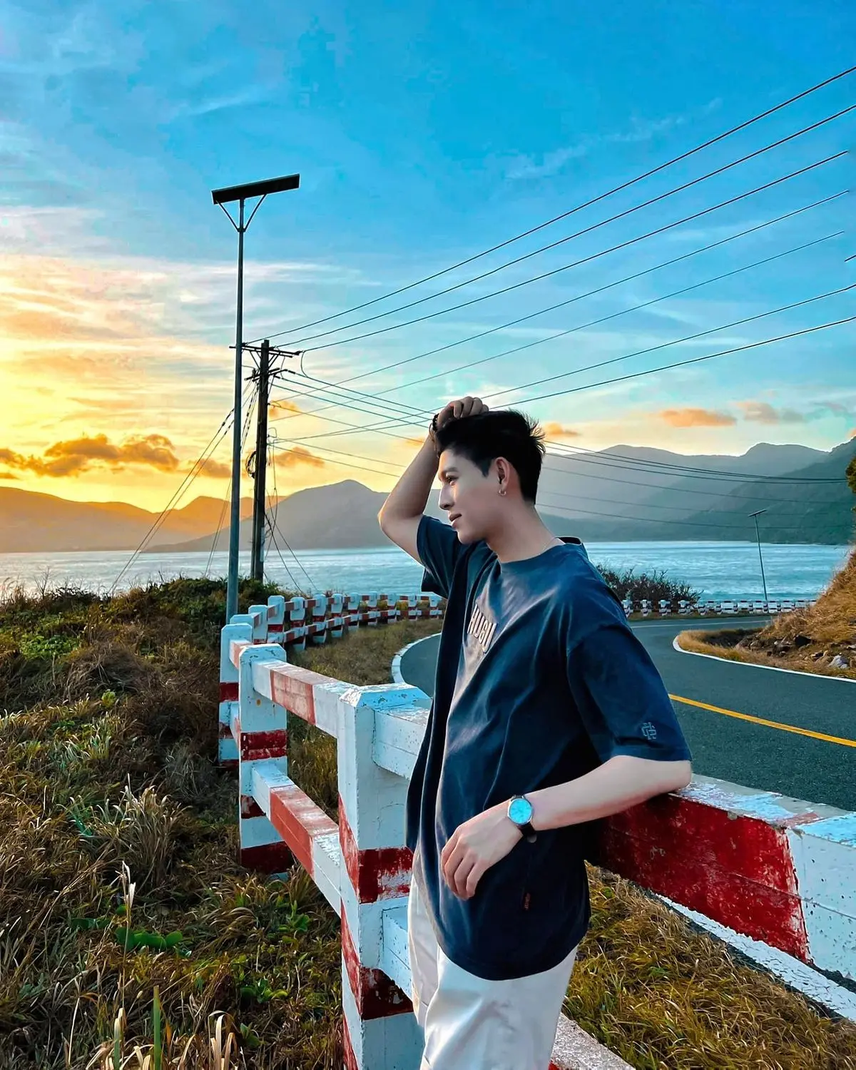 Ngắm hoàng h&ocirc;n tr&ecirc;n C&ocirc;n Đảo cùng blogger đi&ecirc;̉n trai Win Đi 6