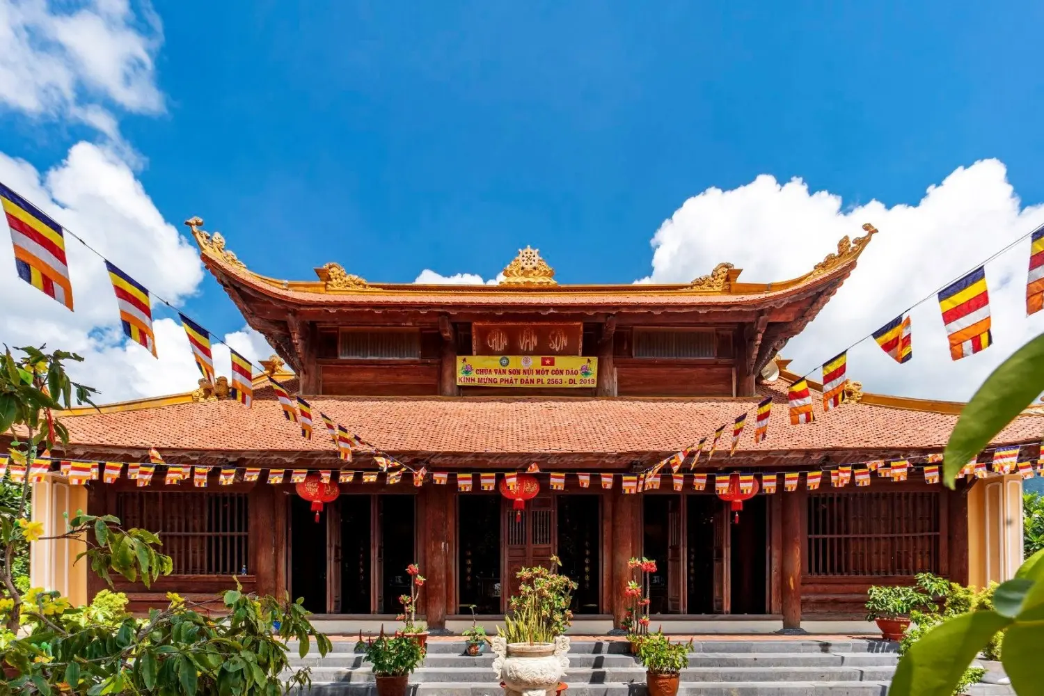 Bỏ t&uacute;i Lịch tr&igrave;nh kh&aacute;m ph&aacute; C&ocirc;n Đảo tự t&uacute;c 3N2Đ d&agrave;nh cho hội x&ecirc; dịch 5