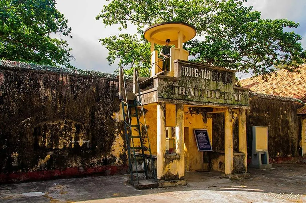 Gợi &yacute; Lịch tr&igrave;nh kh&aacute;m ph&aacute; C&ocirc;n Đảo tự t&uacute;c 2N1Đ từ H&agrave; Nội 3