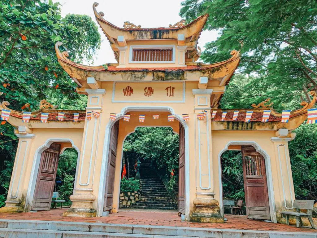 Lịch tr&igrave;nh kh&aacute;m ph&aacute; C&ocirc;n Đảo tự t&uacute;c 2N2Đ cực hấp dẫn 3