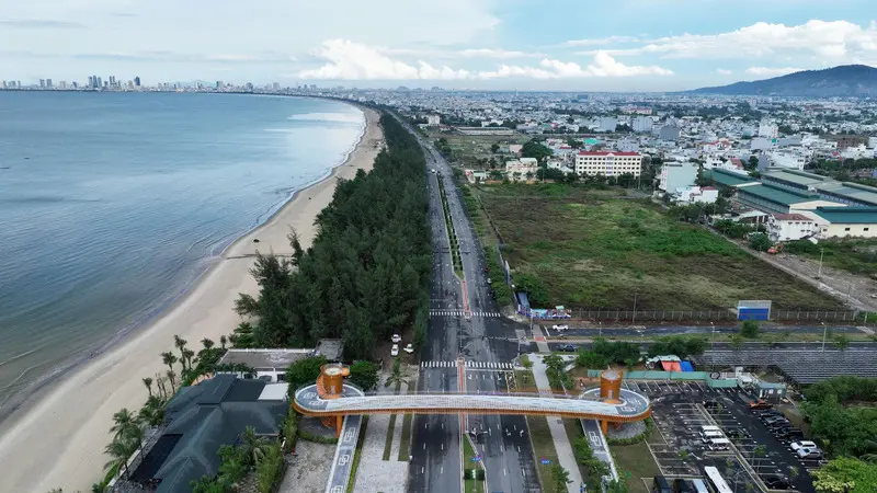Cầu vượt đi bộ Mikazuki Đ&agrave; Nẵng ghi dấu t&igrave;nh hữu nghị Việt Nhật 3